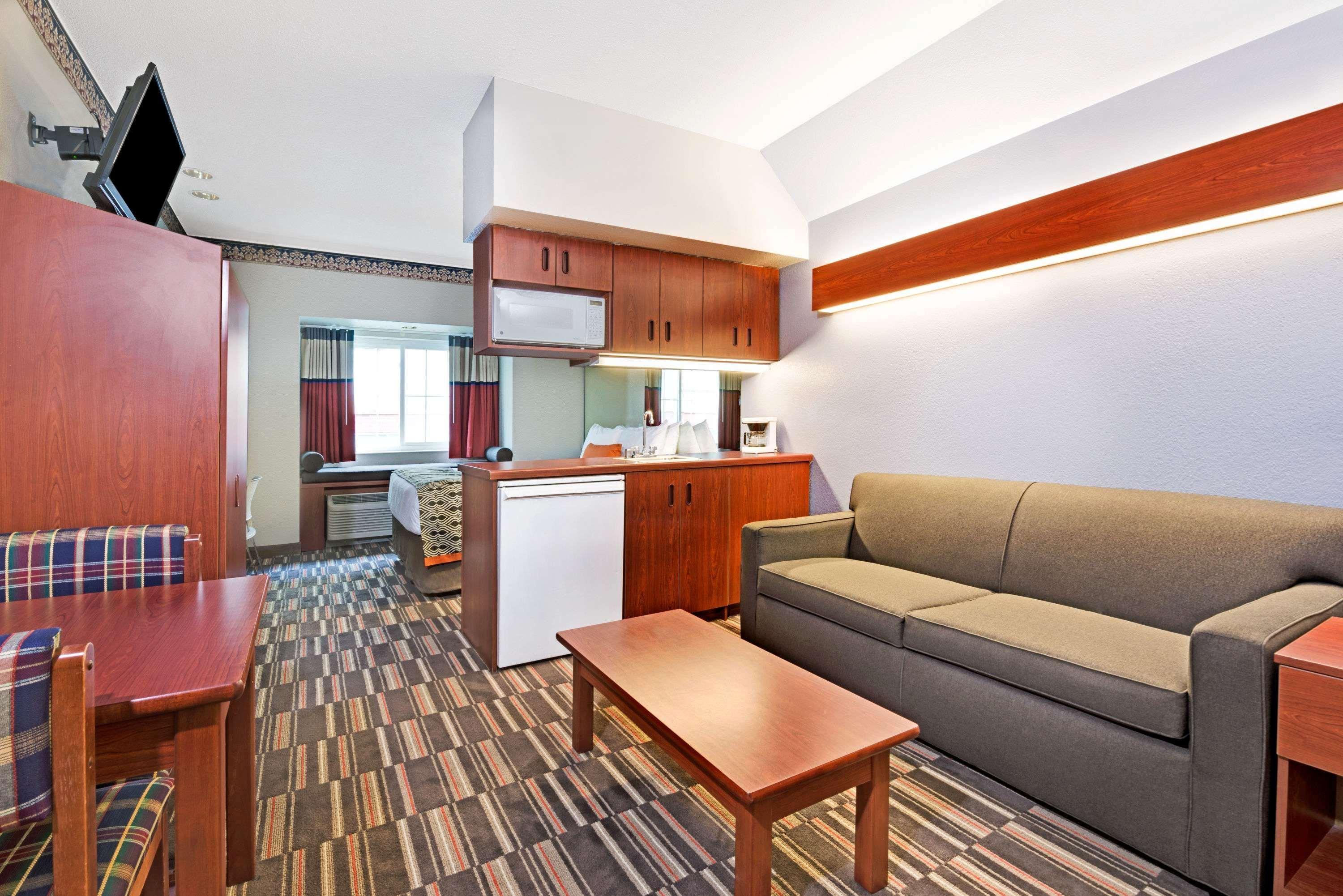 Hotel Microtel Inn&suites