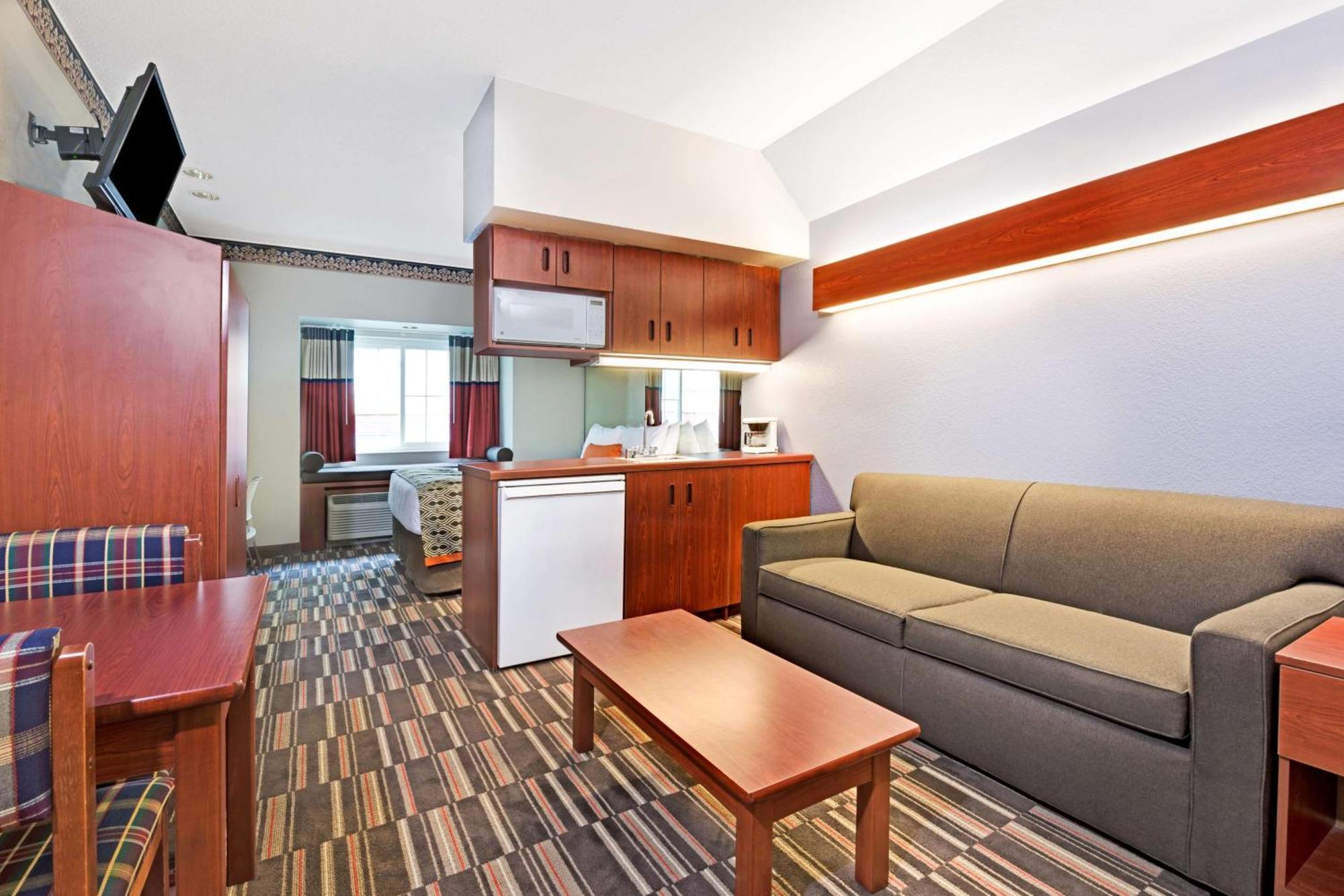 Hotel Microtel Inn&suites