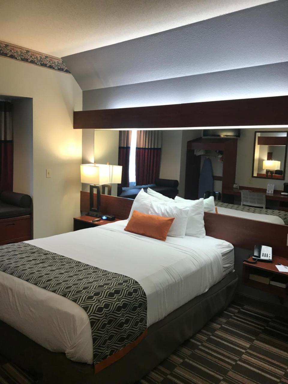 Microtel Inn&suites Urbandale
